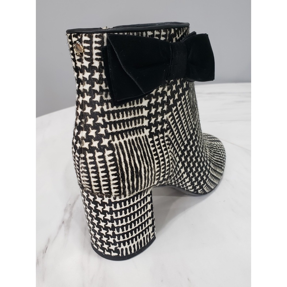 SZ 9.5 CALF HAIR Kate Spade Holly Houndstooth Black White Block Heel Ankle Boots - Picture 3 of 8